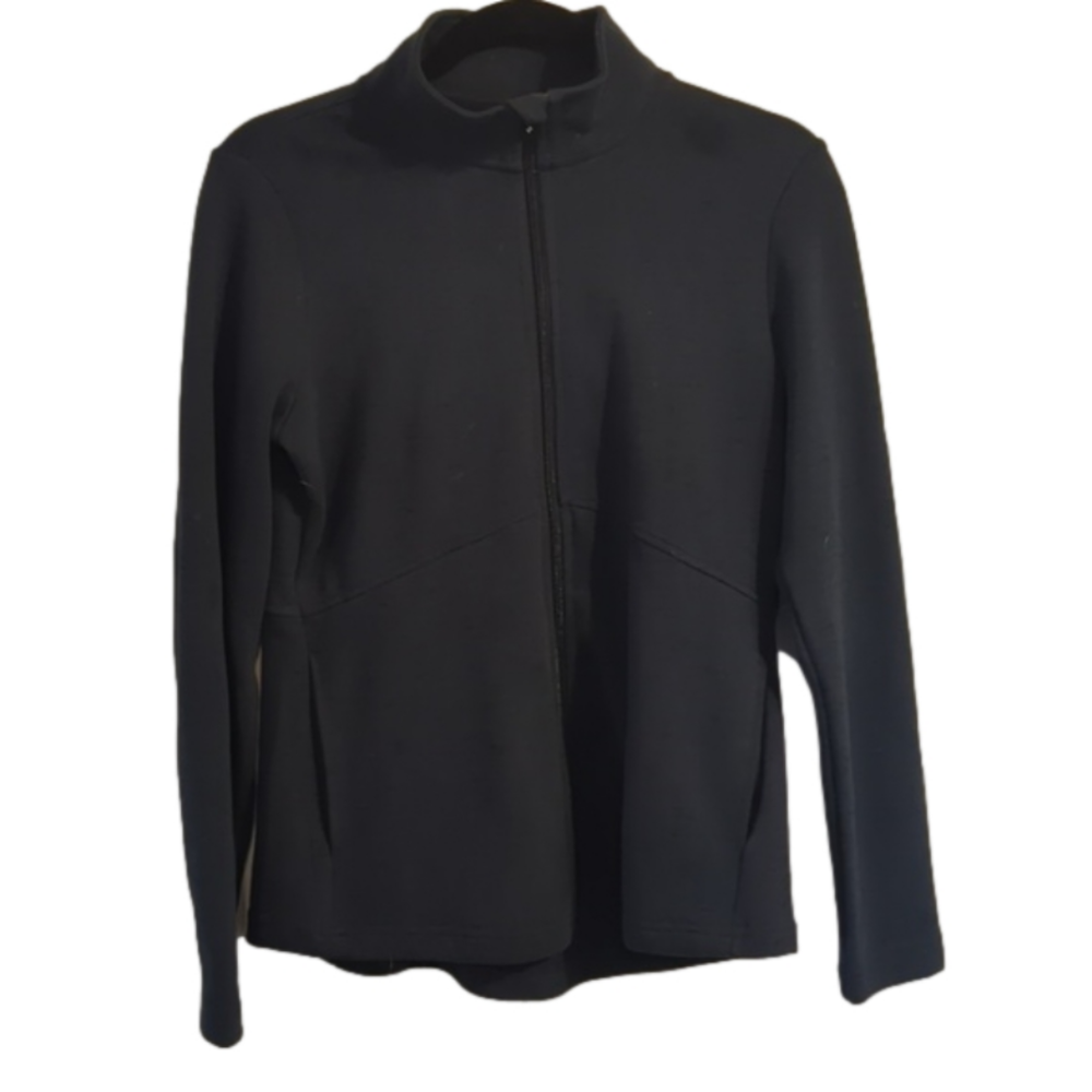 Stay Warm and Protected in Style with Skechers Performance Pro Knit Jacket!